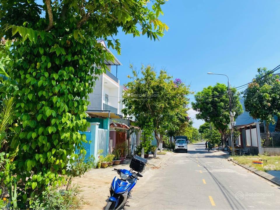 Bán đất vân đài nữ sĩ tđc bá tùng 2  143,2m2 gần cầu khuê đông, nhà sáng tác hòa quý