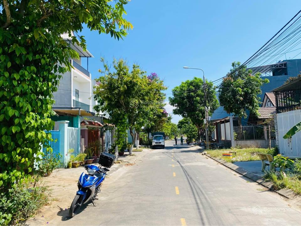 Bán đất vân đài nữ sĩ tđc bá tùng 2  143,2m2 gần cầu khuê đông, nhà sáng tác hòa quý