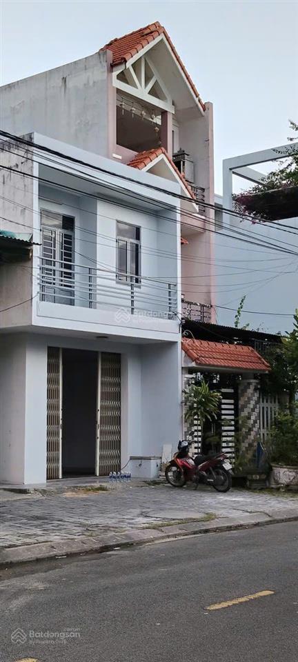 Bán nhà mặt tiền hoàng bật đạt, ngay làng đại học, 103m2, dòng tiền ổn định