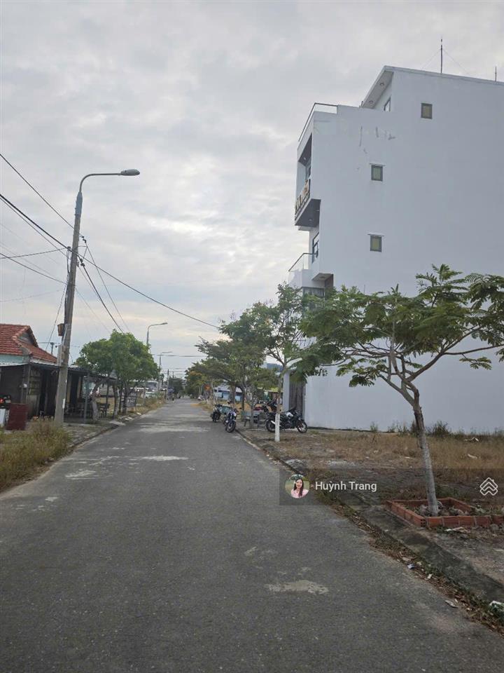 Cặp đất đẹp trần văn giảng, sát bãi tắm tân trà 160m2, ngang 10m, giá chỉ 10.9 tỷ