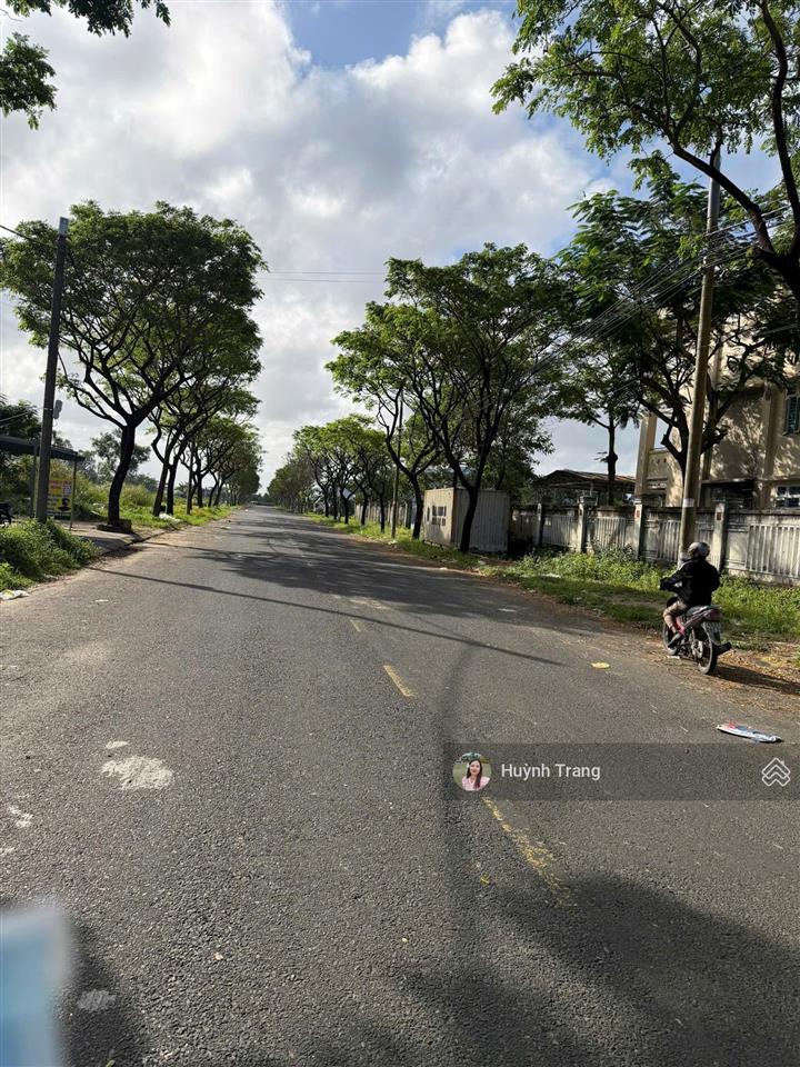 Bán nhanh đất võ văn đặng, lô đẹp 110m2, ngay làng đại học giá chỉ 6.3 tỷ
