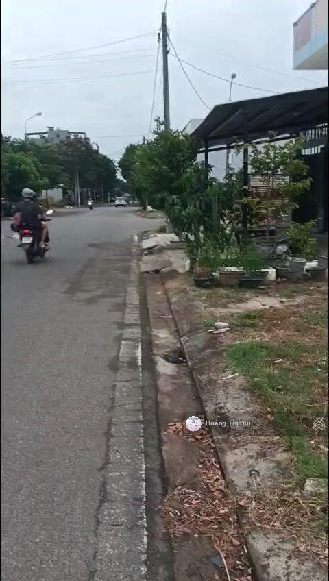 Bán nhanh lô mặt tiền đường huỳnh lắm, hướng tây, đường 10m5, khu đông trà 100m2 giá 6.2 tỷ