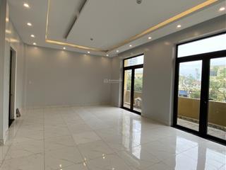 Cho thuê nhà nguyên căn 4 tầng gần toà mornachy và euro villa 1, giá 35 triệu/tháng