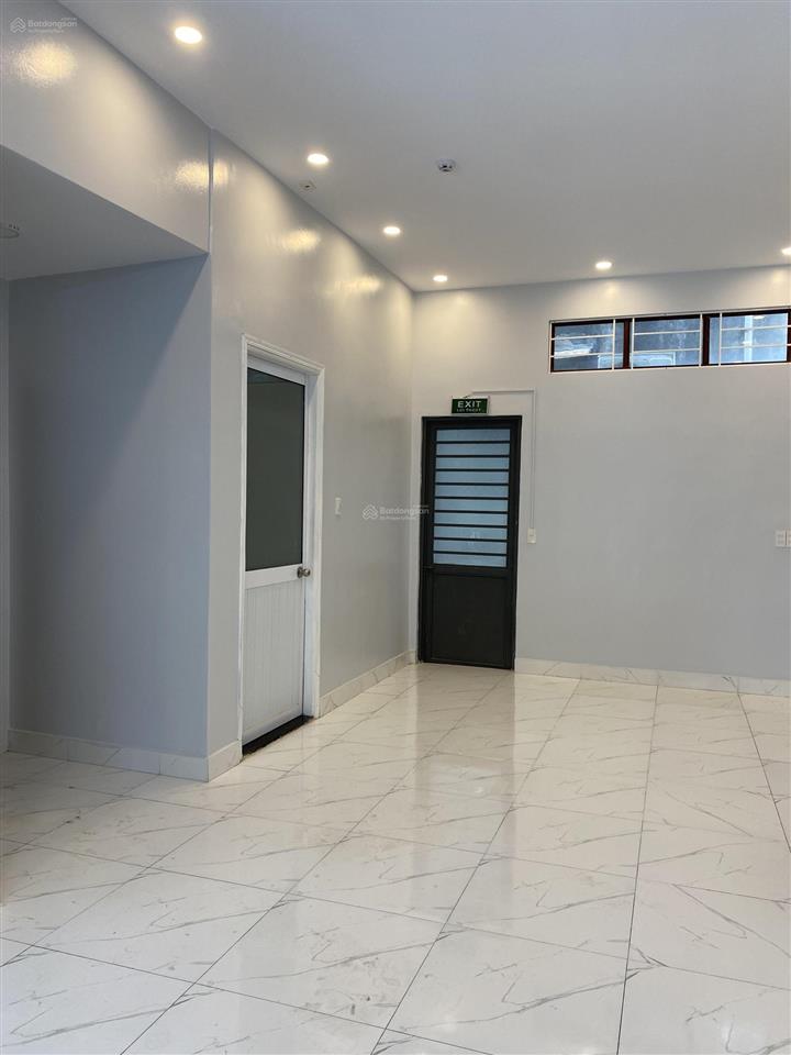 Cho thuê nhà nguyên căn 4 tầng gần toà mornachy và euro villa 1, giá 35 triệu/tháng