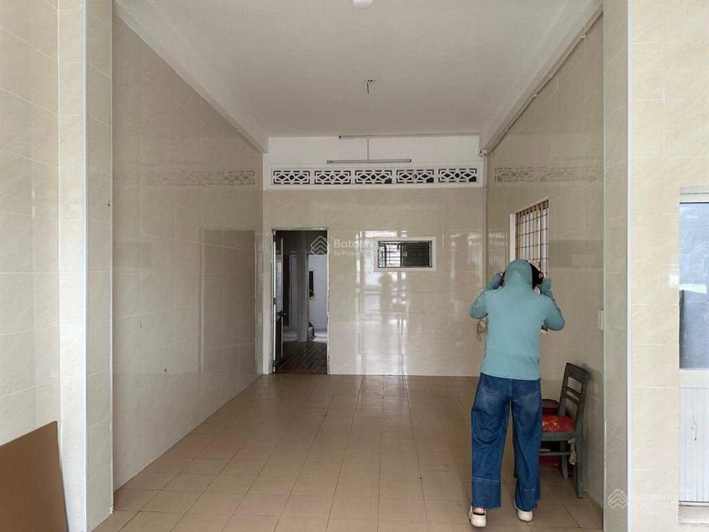 Bán nhà 2 tầng mt thanh long ngay trung tâm hải châu dt 95m2