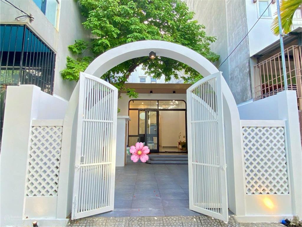 Bán nhà đường hoàng đình ái gần ngã tư mẹ thứ  hòa xuân  đà nẵng, hướng đông, 6,5 tỷ