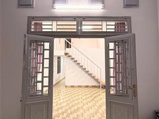 Bán nhà gác lửng 3 pn đường trung hòa 5, dt 100m2, giá 4tỷ7