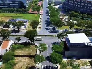 Góc 3 mặt tiền duy nhất tại fpt 3 mặt tiền thông thoáng siêu kinh doanh vị trí đắc địa