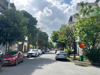 Lô đất ngang 10m ngay biển cửa đại gần công viên cách biển 500m đường nhựa 11,5