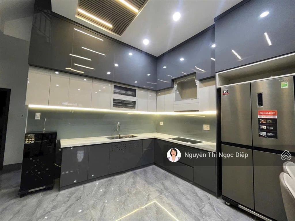 Cho thuê nhà 3 tầng nhà tô hiệu  có 3pn nhà đẹp  giá chỉ nhỉnh 18tr/tháng