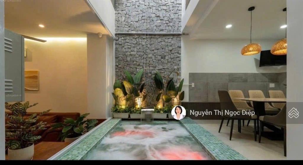 Villa ngay biển mỹ khê  đường trần văn dư thông ra biển  cơ hồ bơi