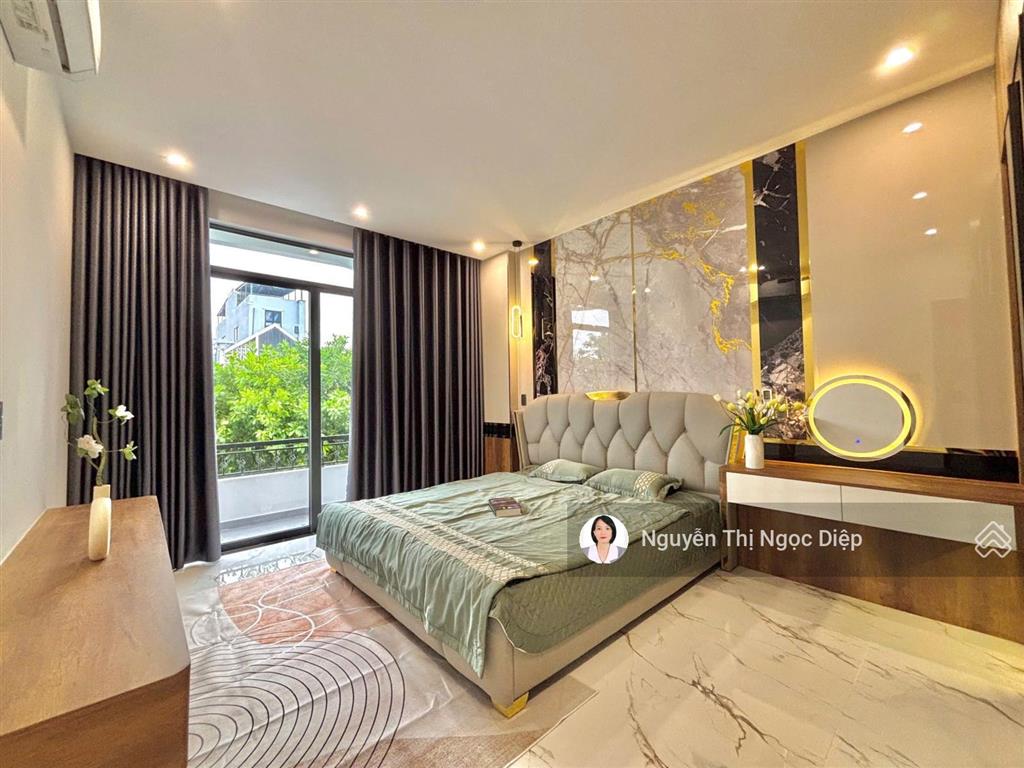 Nếu bạn đang tìm căn nhà để ở, xin đừng bỏ qua căn này, siêu đẹp giá lại hợp lý
