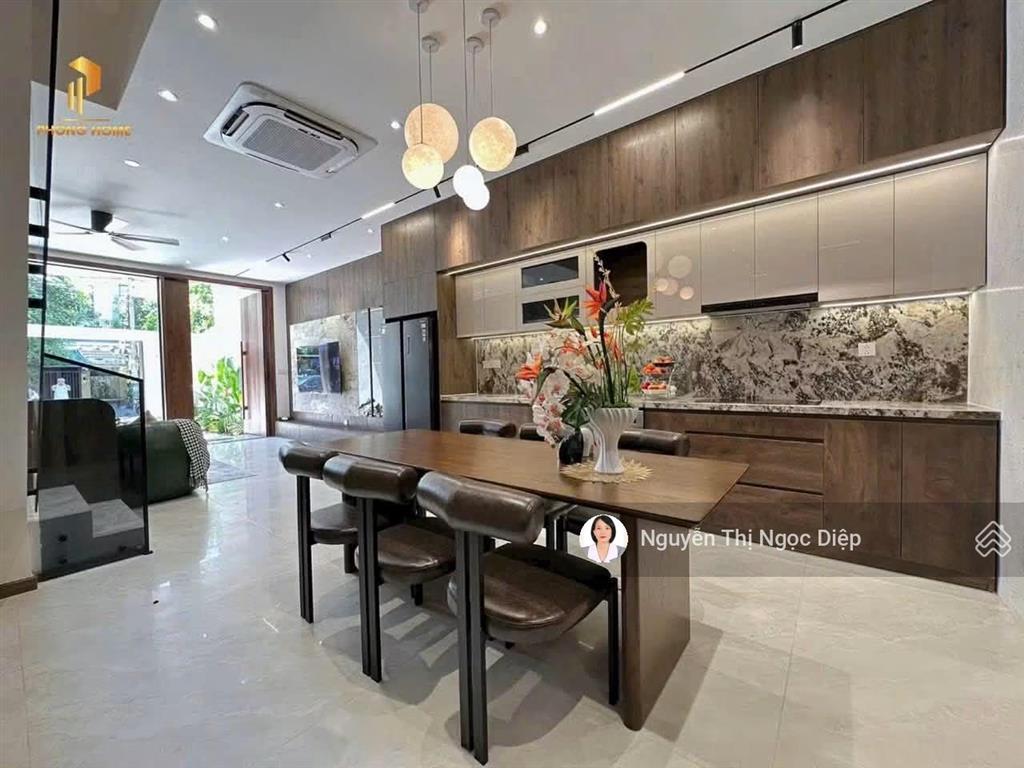 Có những căn nhà vào là muốn ở ngay  mt thanh lương hòa xuân  cực đẹp cực chất