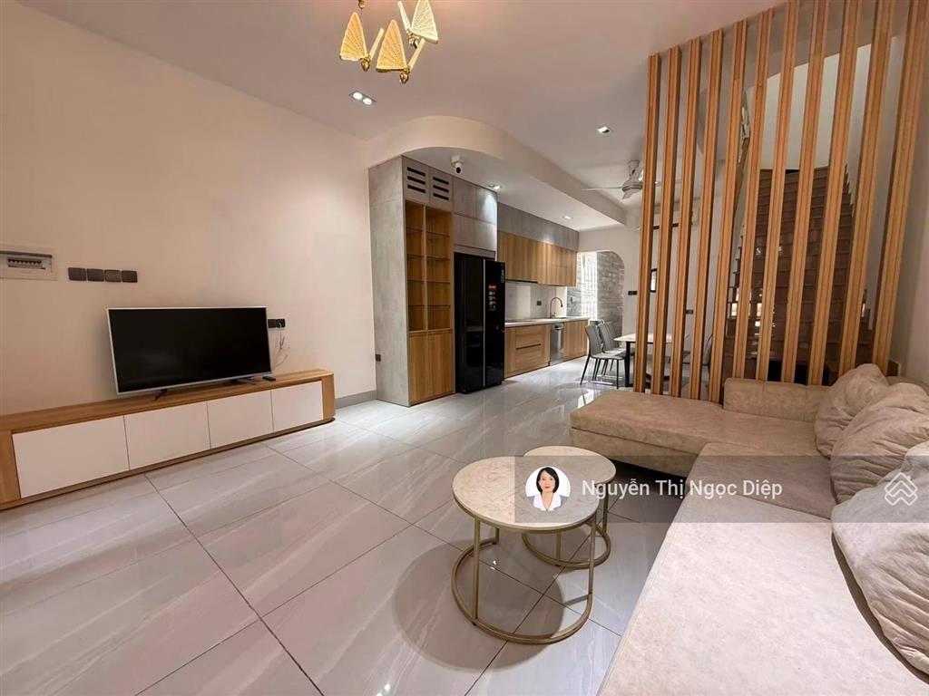 Nhà đẹp cho vk ck trẻ trục đường hoàng hiệp hoà xuân cẩm lệ có phòng ngủ dưới