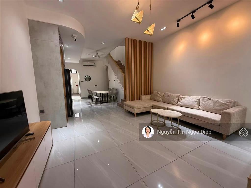 Nhà đẹp cho vk ck trẻ trục đường hoàng hiệp hoà xuân cẩm lệ có phòng ngủ dưới
