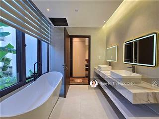Nhà đẹp hướng đông nam hòa xuân  nhà 3 tầng nội thất xịn