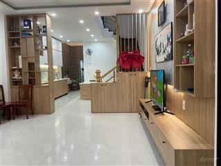 Sụp hầm đối diện công viên hoà xuân mt thanh lương chủ rất cần tiền bán
