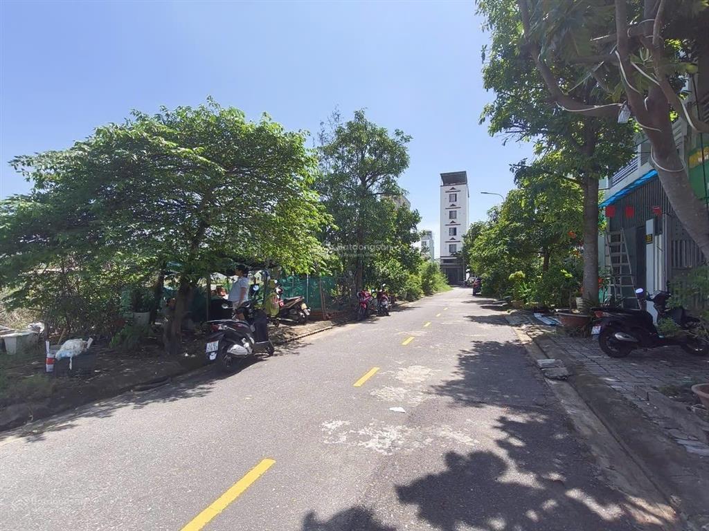 Góc 2 mặt tiền gần biển sơn thuỷ chỉ 2 phút là đến biển xây căn hộ cực đẹp