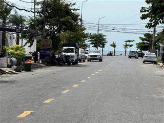 Bán 3 lô mặt tiền hồ thấu kẹp cống  dt 237,5m ngang 15m  gọi đàm tiến