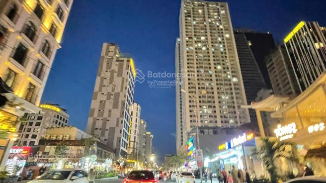 Bán nhà mặt tiền trần phú  dt 467m2 ngang 21m2 x 21m  đất tmdv 50 năm  gọi đàm tiến
