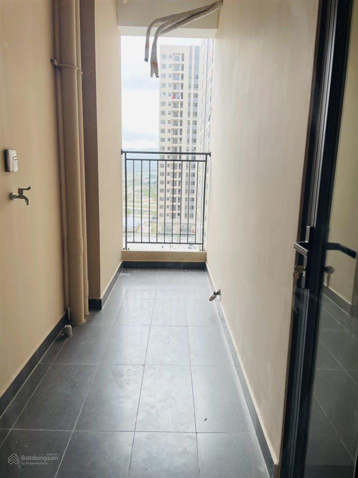 Ngộp bank bán gấp căn 2pn  2wc, sổ hồng, chung cư ori garden, cách vinhomes làng vân 4km