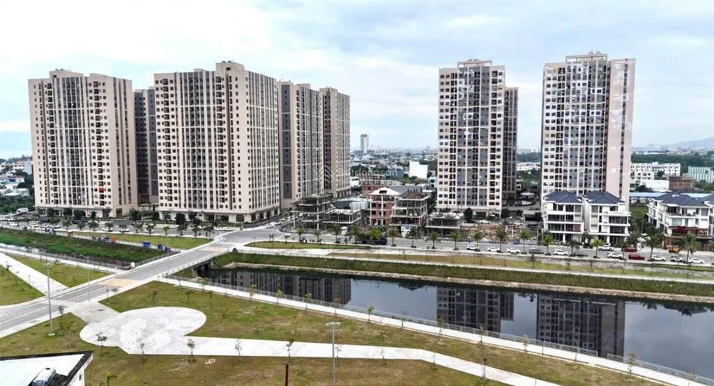 Ngộp bank bán gấp căn 2pn  2wc, sổ hồng, chung cư ori garden, cách vinhomes làng vân 4km