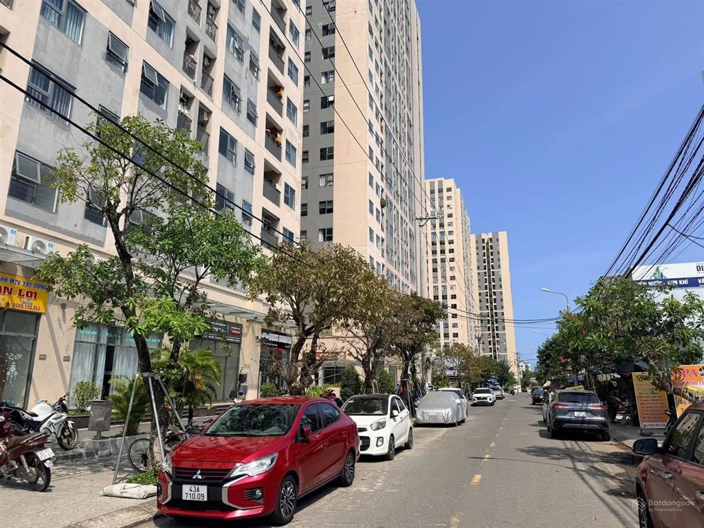 Ngộp bank bán gấp căn 2pn  2wc, sổ hồng, chung cư ori garden, cách vinhomes làng vân 4km