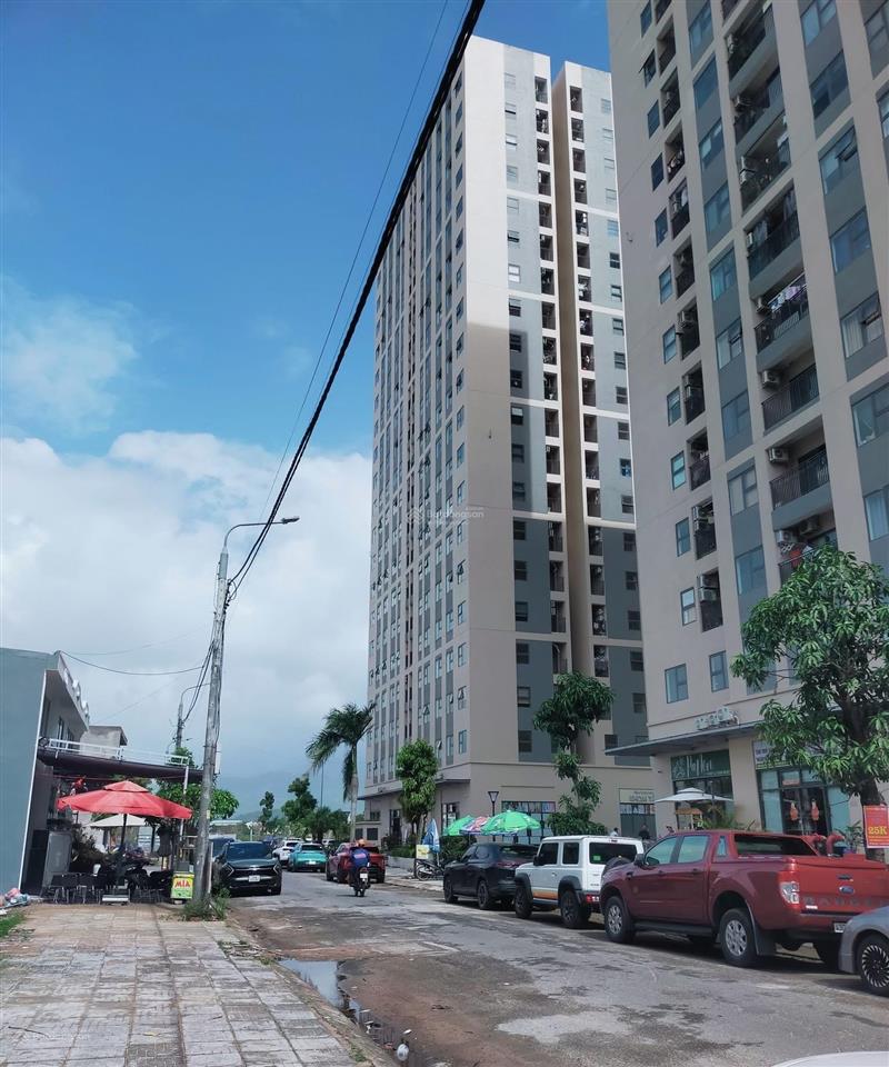 Ngộp bank bán gấp căn 2pn  2wc, sổ hồng, chung cư ori garden, cách vinhomes làng vân 4km