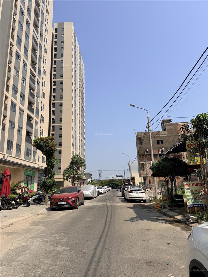 Căn 3pn 70m2 tại chung cư ori garden toà ct10, mới, view biển, view pháo hoa giá sụp