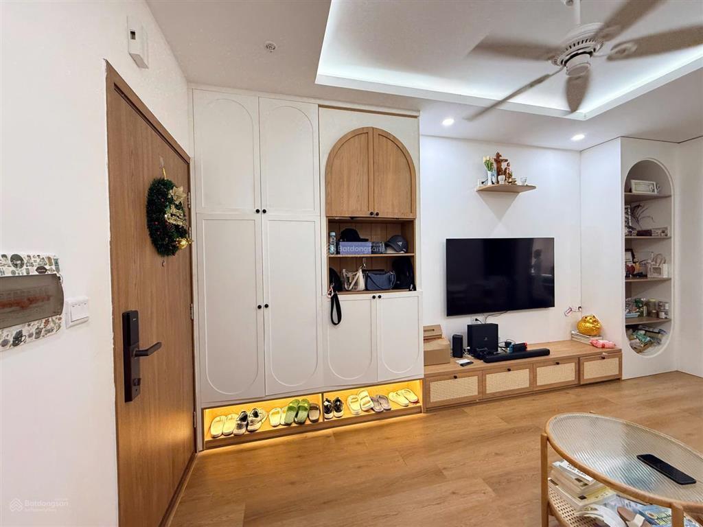 Bán căn hộ 2 phòng ngủ thương mại ori garden full nội thất chỉ 1,99 tỷ. gấp