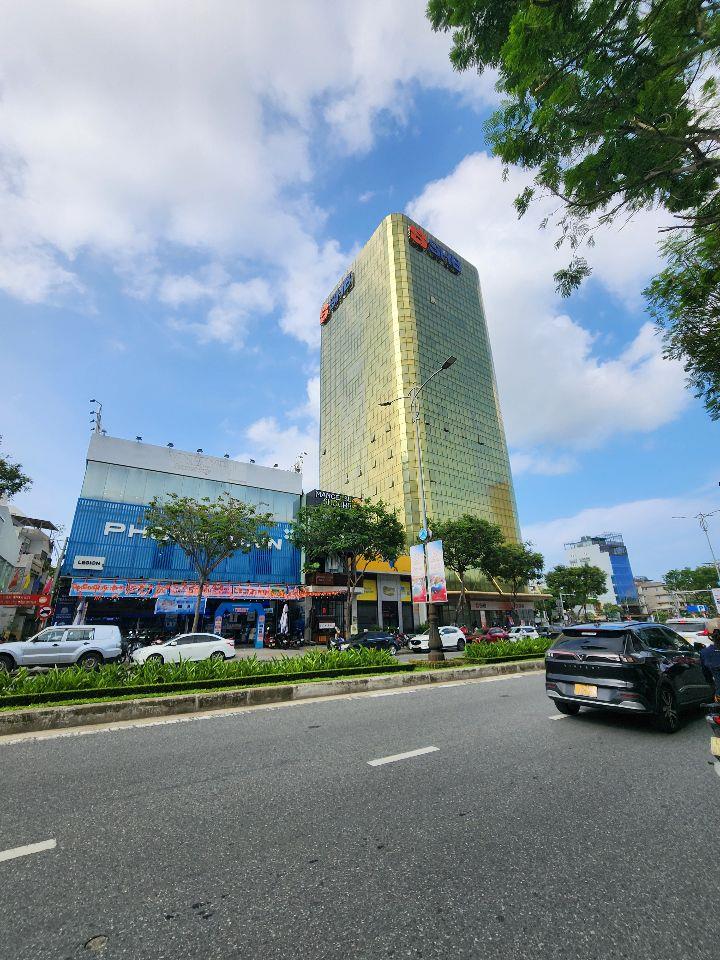 Cặp đất siêu đẹp đường Nguyễn Văn Linh - Đà Nẵng. Ngay Cầu Rồng, khu đẹp và sâm uất nhất đường. 🕊️