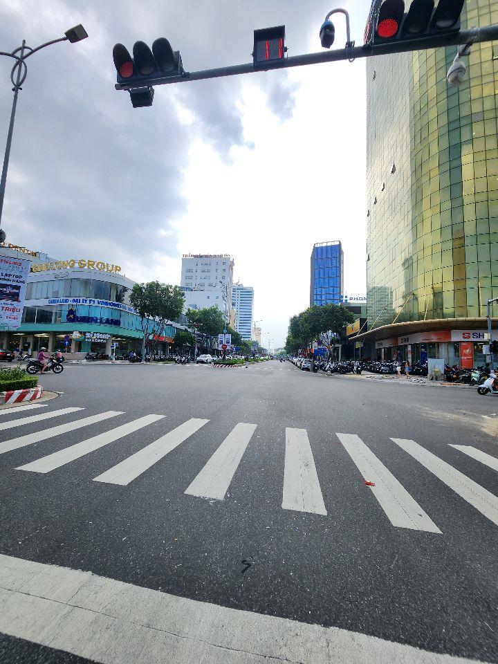 Cặp đất siêu đẹp đường Nguyễn Văn Linh - Đà Nẵng. Ngay Cầu Rồng, khu đẹp và sâm uất nhất đường. 🕊️