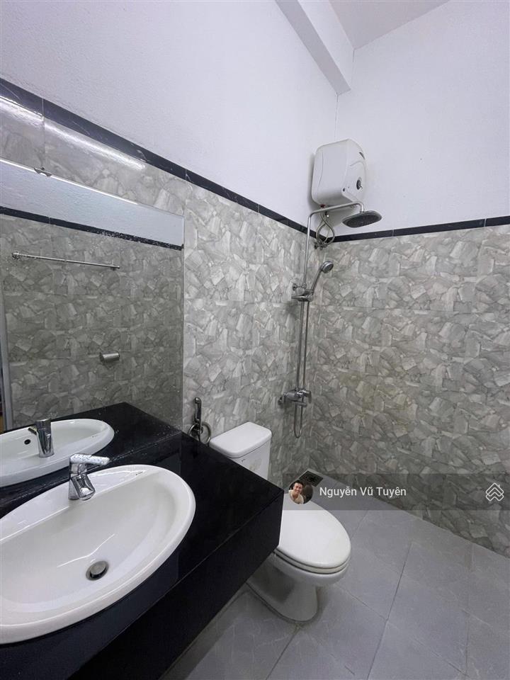 Bán nhà 2 tầng đường phạm xuân ẩn  vị trí đẹp  chưa qua 29/3