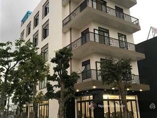 Bán căn hộ 5 tầng (2 mặt tiền kẹp vẹt cây xanh) đường bờ quan 3  ngũ hành sơn  đà nẵng
