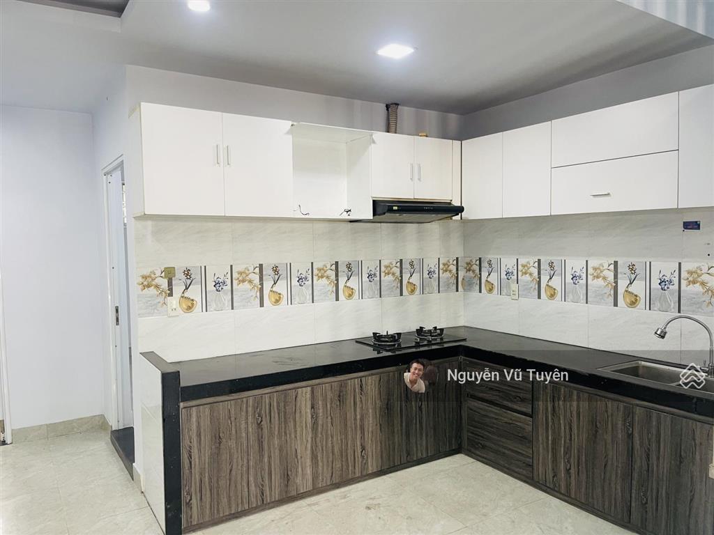 Bán nhà 2 tầng đường bàu năng 9  đà nẵng