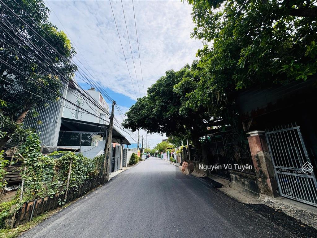 Bán lô đường chính quang châu  phường hoà xuân  đã đỗ nhựa