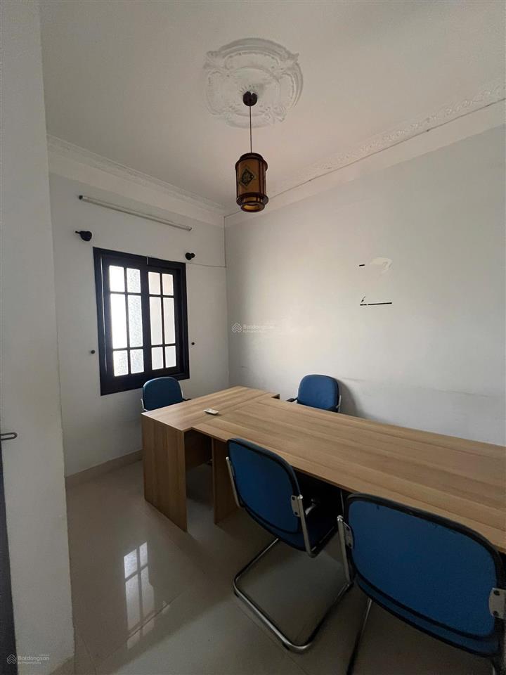 Bán nhà 5 tầng mặt tiền đường 2/9. dt 85m2 ngang 5m có thang máy vận hành cho thuê tốt sát xô viết