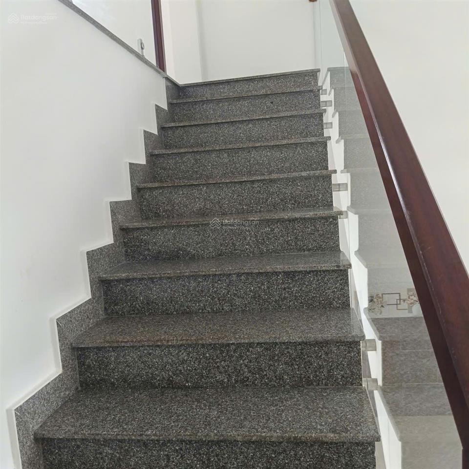 Bán nhà gác đúc 3 phòng ngủ phong nam, hoà xuân giá tốt chỉ 3.05 tỷ