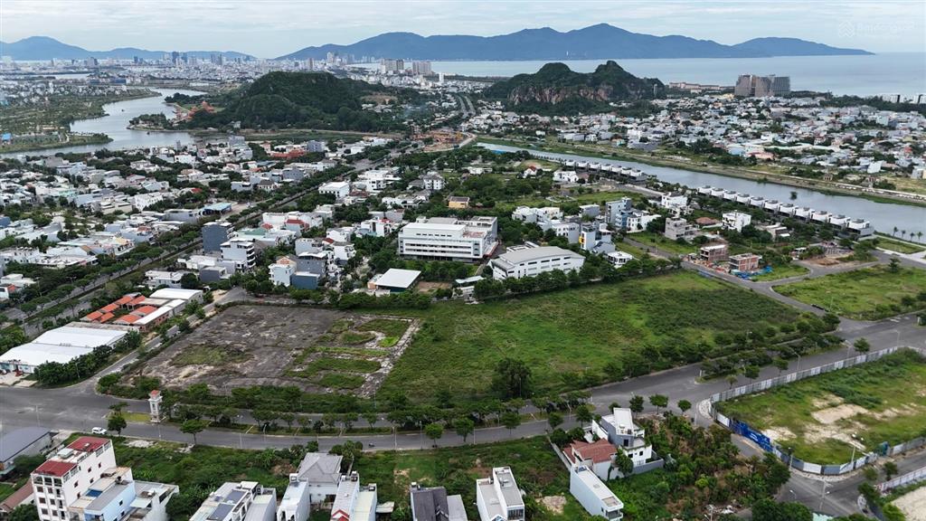 Bán lô biệt thự vùng trung 18 khu đô thị phú mỹ an, sát chung cư fpt plaza