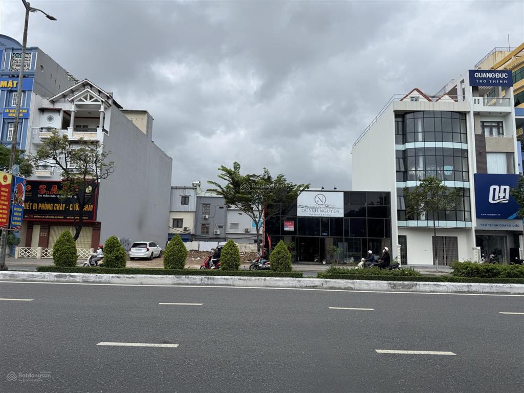 Bán đất đường 2 tháng 9  đà nẵng. dt 9x25=225m2, giá 54 tỷ(tl). vị trí siêu đẹp