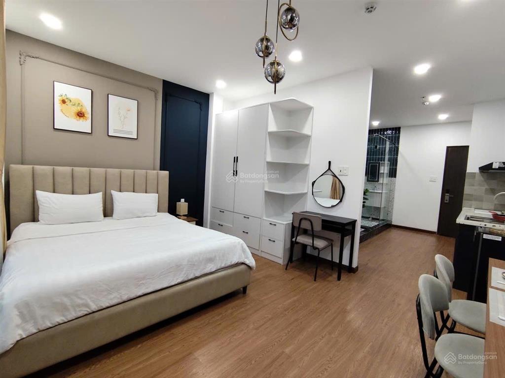 Bán gấp nhà mặt tiền trường sa, view sông nhiêu lộc, vị trí vip sẵn dòng tiền thuê 72 triệu/tháng