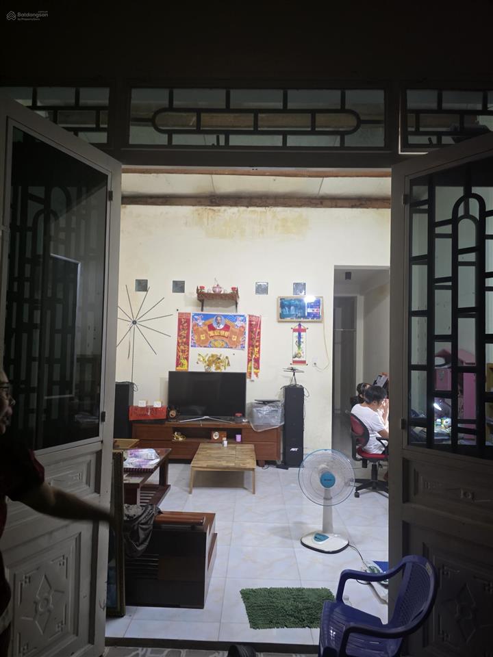 Cho thuê nhà đường thôi hữu vị trí đẹp