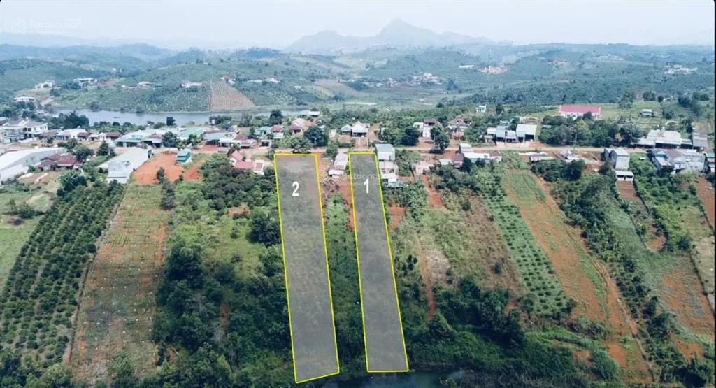 Đất mặt tiền ql28 trung tâm tà đùng  hơn 2.182m²  400m² đất ở