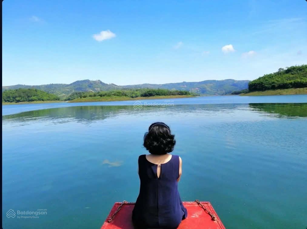 Bán đất phù hợp xây farmstay nhìn hồ tà đùng  hơn 6.366,2m²  mặt tiền rộng 60m