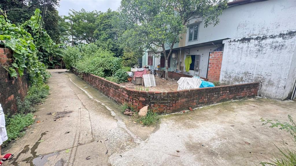 Chính chủ bán đất 3 mặt đường nguyễn như đỗ sát thăng longchỉ 3tỷ680111m2ngang 8.7mđường ô tô