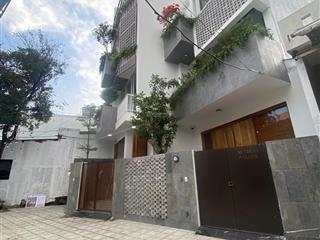 Bán đất tặng nhà phó đức chính  ngay vương thừa vũ  sơn trà  100m2  ngang 5.3m rẻ nhất khu vực