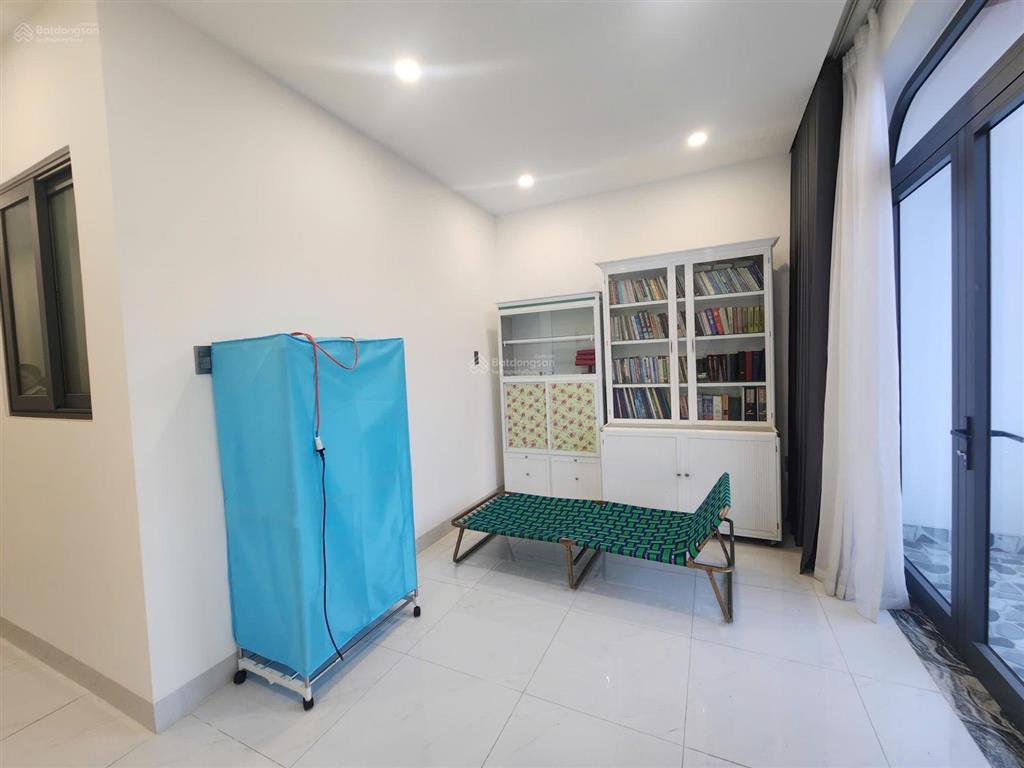 Bán nhà 3 tầng lý văn tố  full nội thất  mới đẹp  ngay tt tài chính  ra biển mỹ khê 200m  73m2