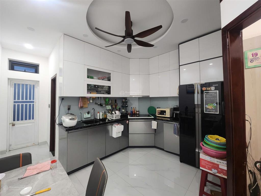 Bán nhà 3 tầng lý văn tố  full nội thất  mới đẹp  ngay tt tài chính  ra biển mỹ khê 200m  73m2