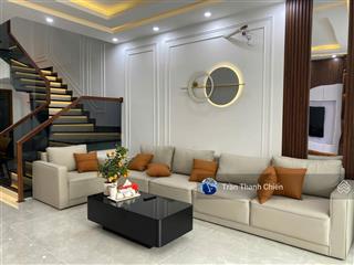 Bán nhà mới 100%  full nội thất  mua về ở ngay  3 tầng  đường 7m5  ngay minh mạng  nhs 8tỷ x