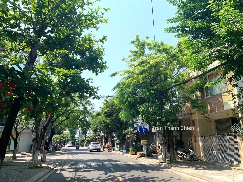 Giá rẻ bất ngờ! bán nhà đường 10m5thành thái  sát nguyễn hữu thọ  100m2  nhỉnh 8 tỷkhuê trung